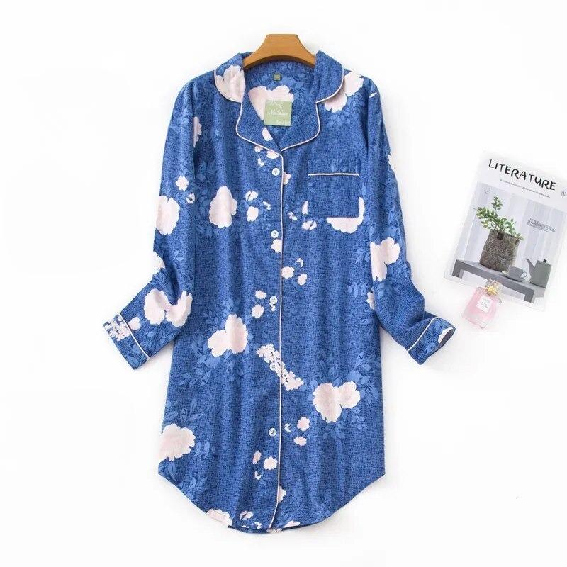 Chemise de nuit bleu à fleurs