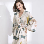 Pyjama kimono effet satin de soie fleuri - Vignette | Sleepizz