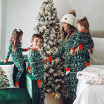 Ensemble de pyjama de Noël assorti pour famille et couple - Vignette | Sleepizz