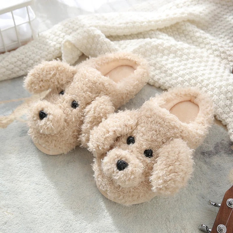 pantoufles basses en peluche chien beige