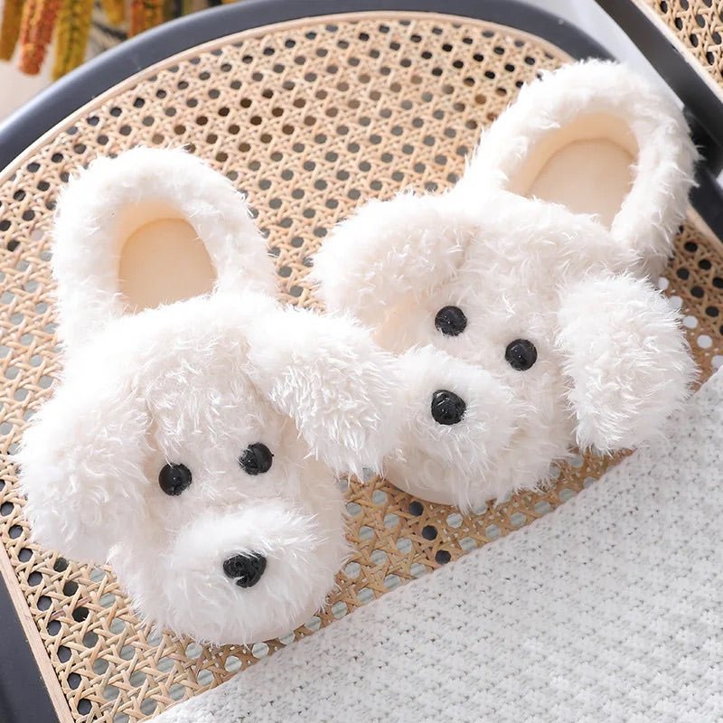 pantoufles hautes en peluche chien blanche