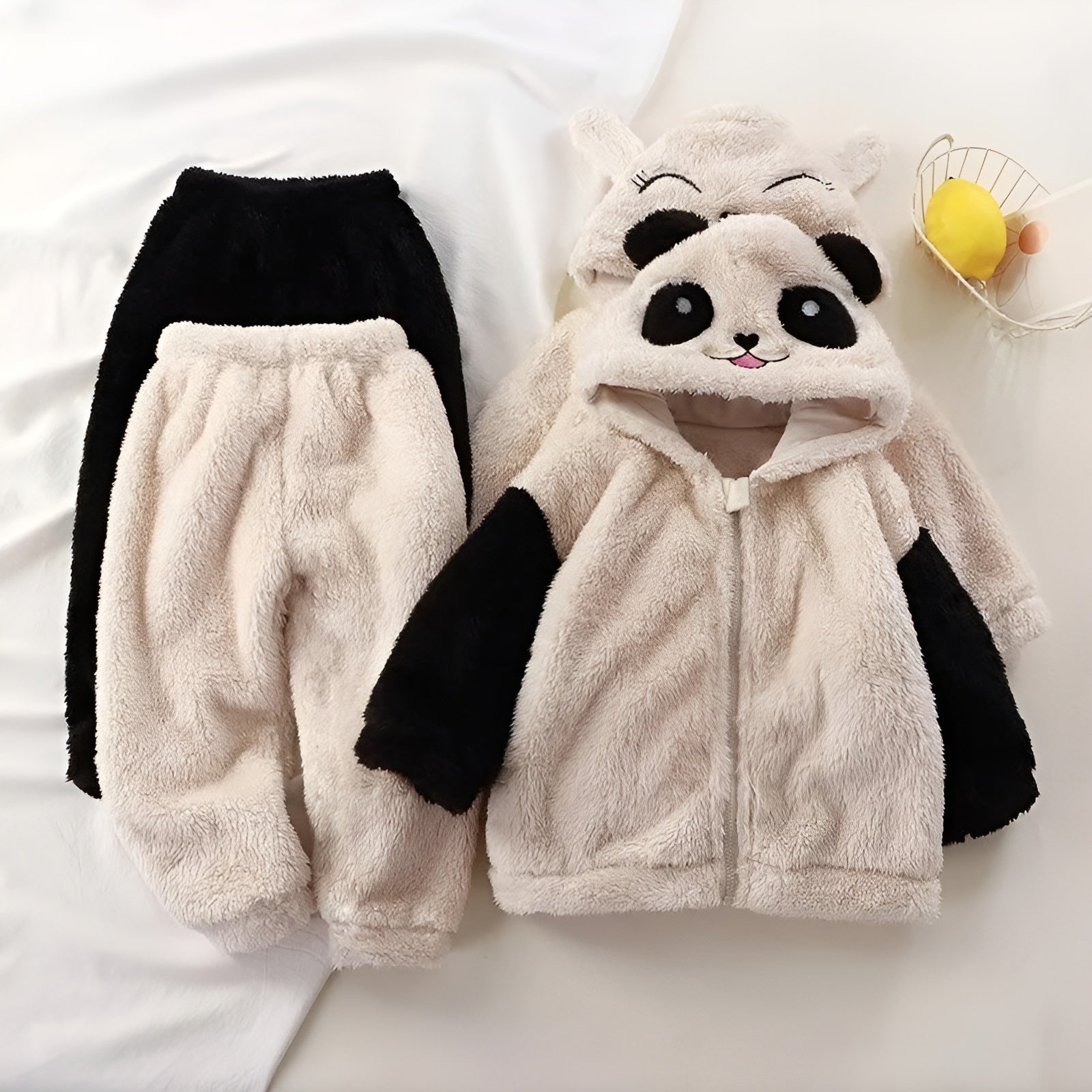 photo de Pyjama à Capuche pour Enfant panda et lapin