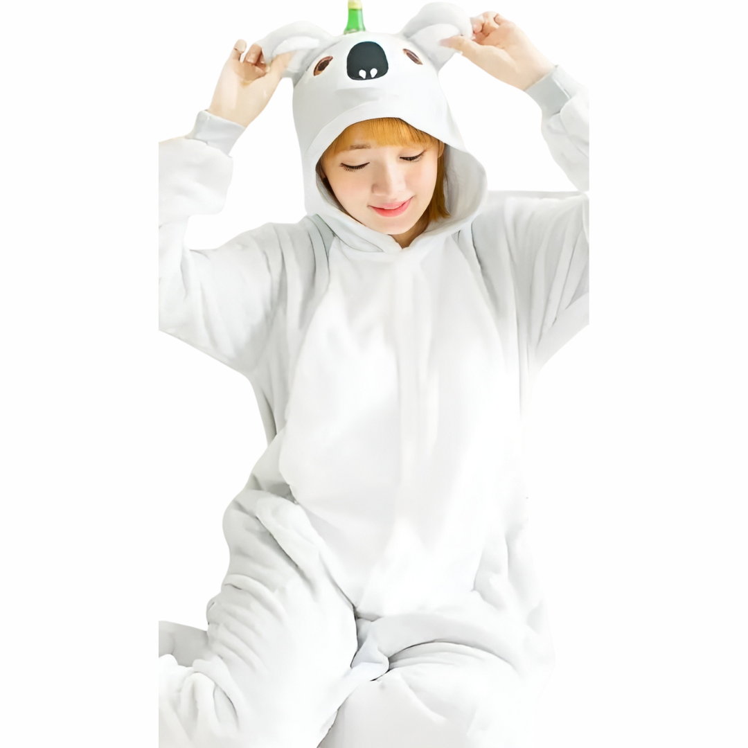 femme portant un Pyjama kigurumi koala