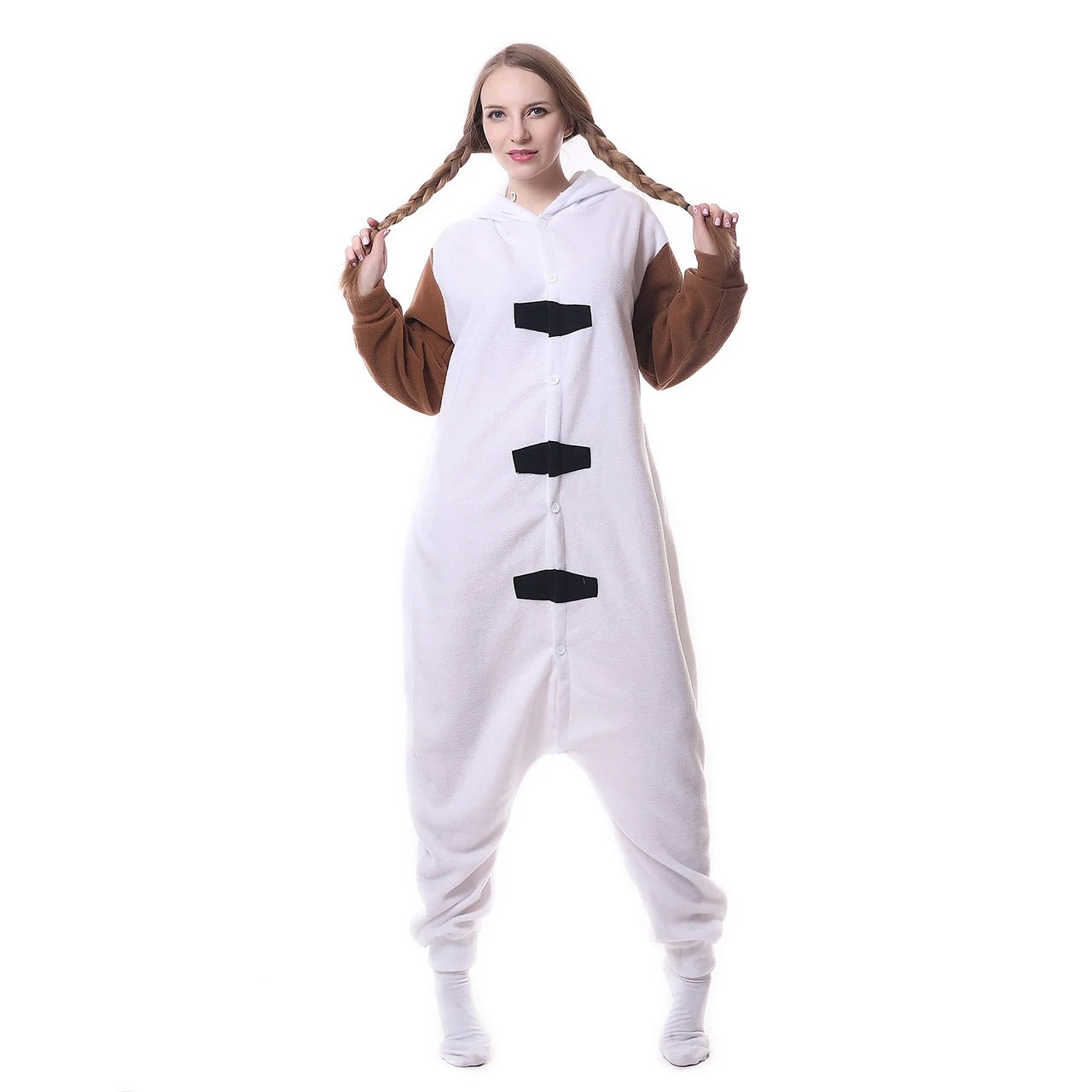 femme portant un pyjama kigurumi Olaf