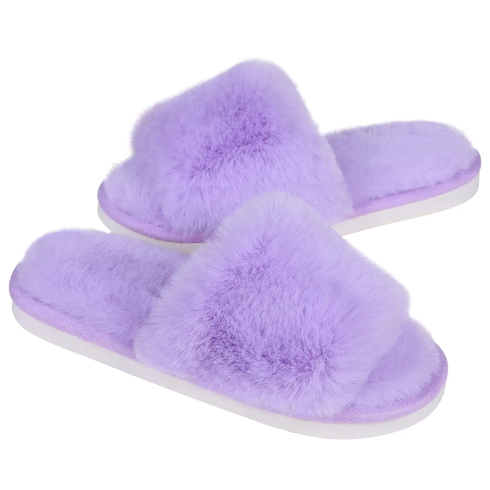 photo d'une paire de pantoufles sandales en fourrure pilou-pilou violet