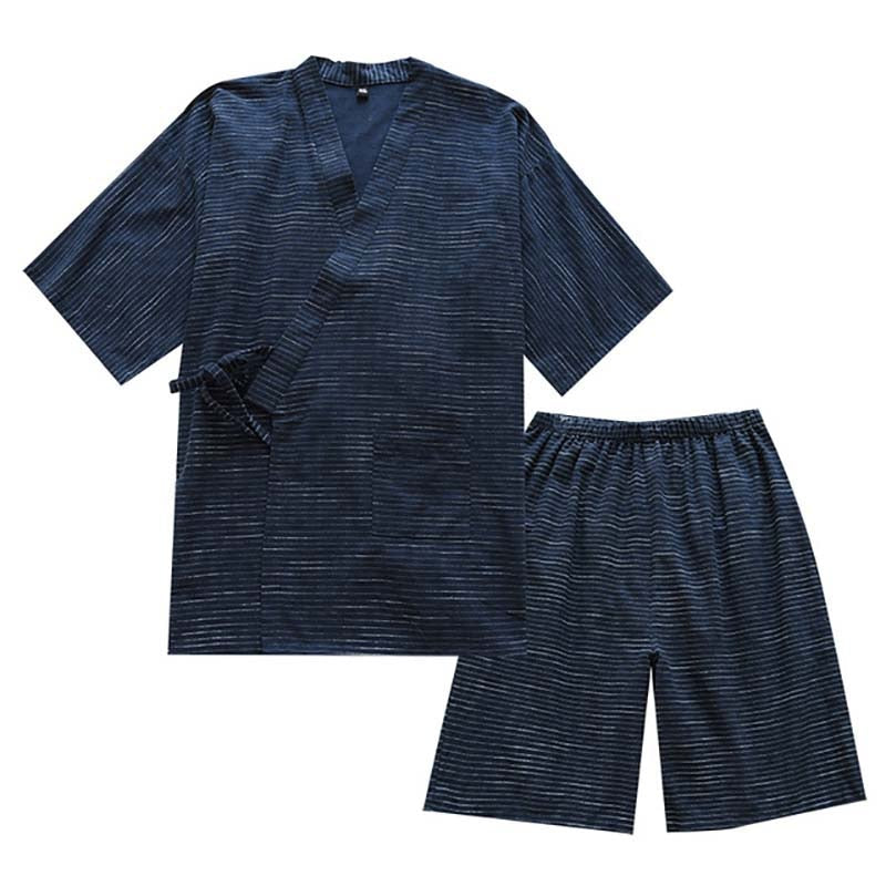 pyjama kimono pour homme, de couleur bleu, composé d'un haut manches courtes et d'un short 